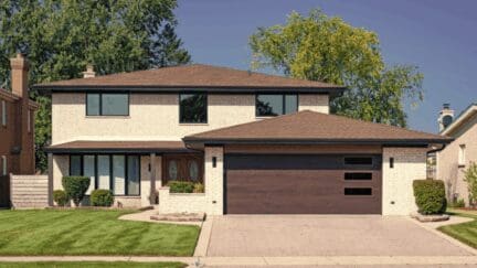 Image of a house, representing the use of a bridge loan to purchase a new home before selling the old one