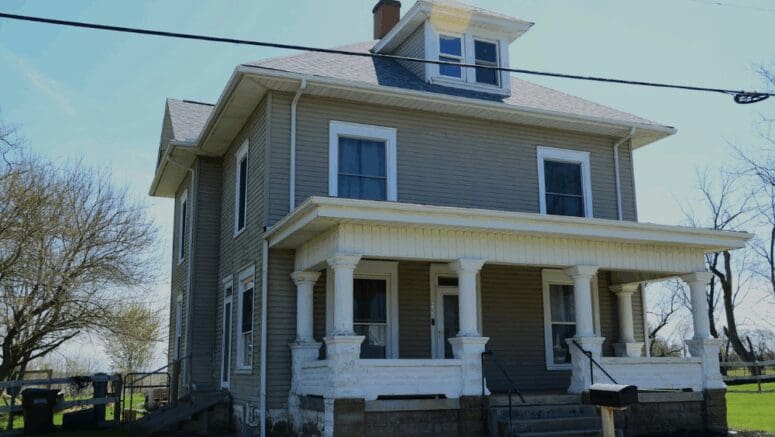 A house that can be sold to we buy houses companies in Burleson TX